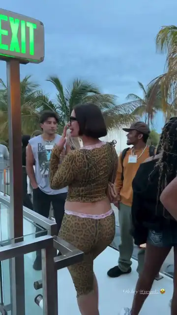 Yesjulz video 10