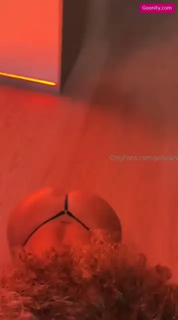 yololary - Nude Leaked Video 14