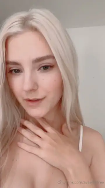 Eva Elfie video 9