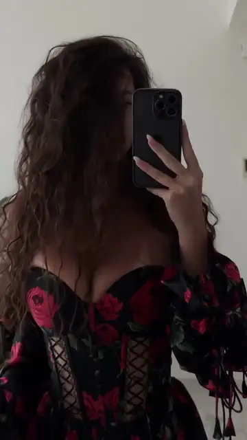 Cristy Ren video 9
