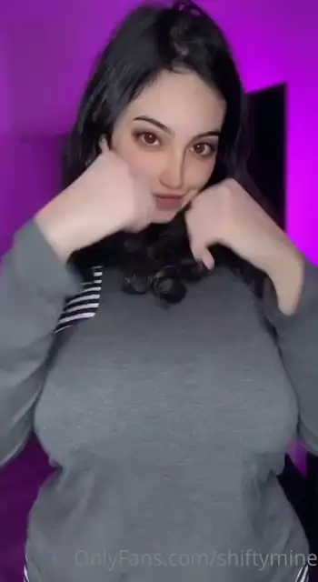 Sofia Mina Delle Cave video 8