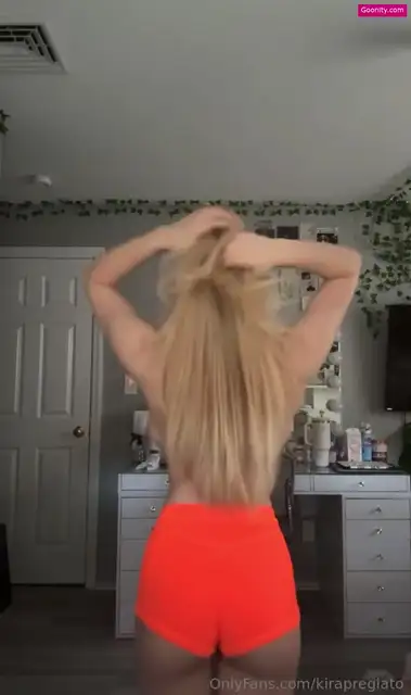 kira Flashing Her Tits In Orange Shorts Nude OnlyFans Video