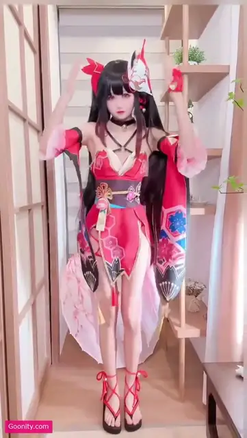Kuuko W video 1