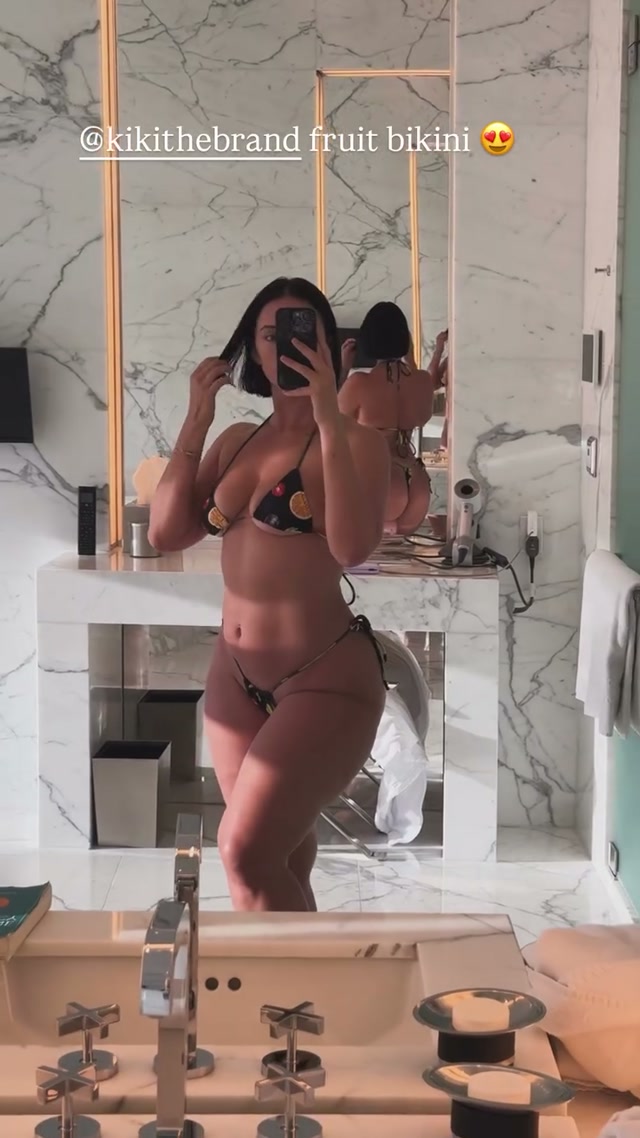 Yesjulz video 50
