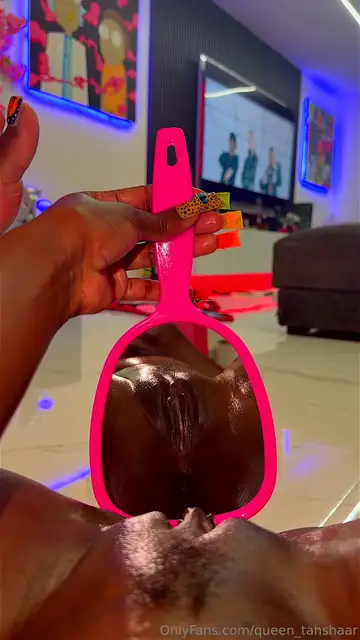 queen_tahshaar video 1
