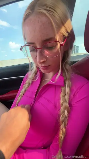 i heard college girls make u cum quicker?