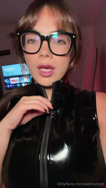 Salome Larrea Munoz video 9