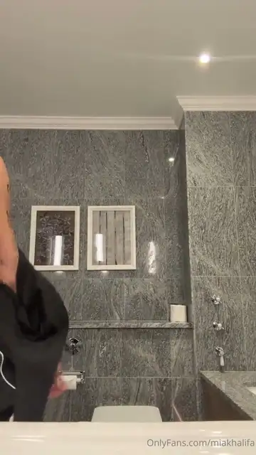 Mia Khalifa video 2