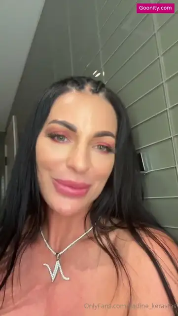 Nadine Kerastas video 3