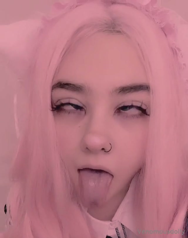 venomous dolly 🖤 video 7