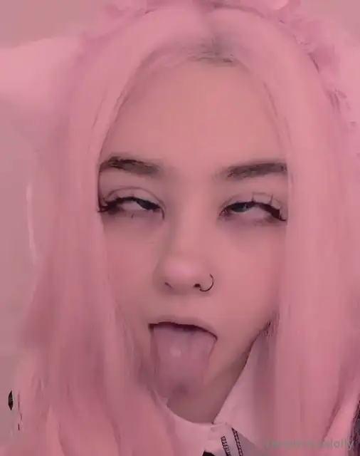 venomous dolly 🖤 video 7