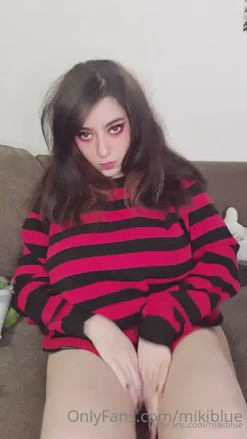 miki blue video 11