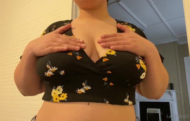 Casting Curvy video 2