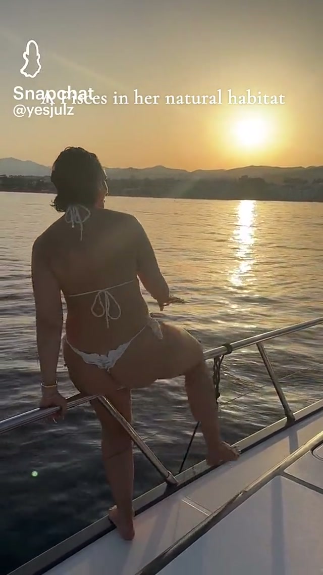 Yesjulz video 9
