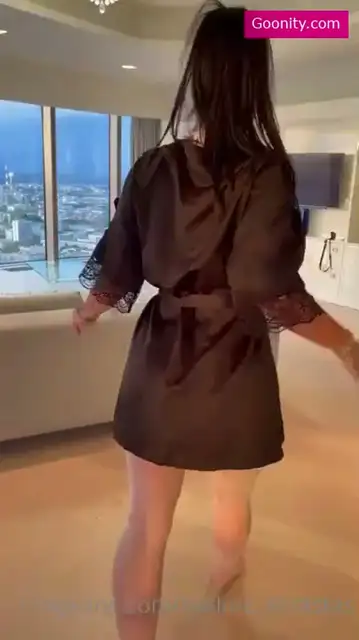 Nadine Kerastas video 2