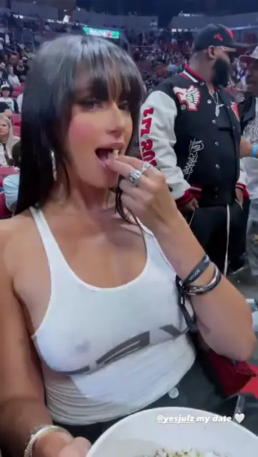 Yesjulz video 43
