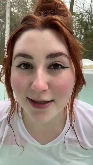Isla Moon video 11