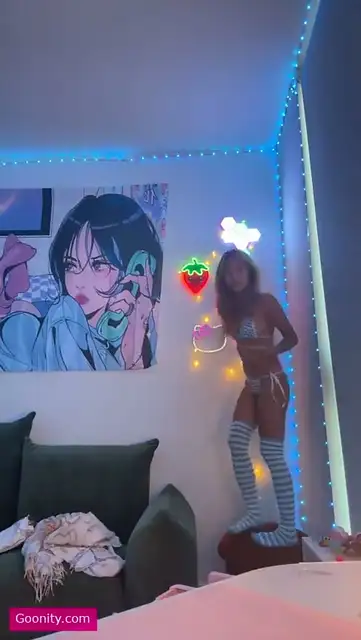 Meikina Buechele Striped Bikini Teasing In The Bedroom Nude OnlyFans Video